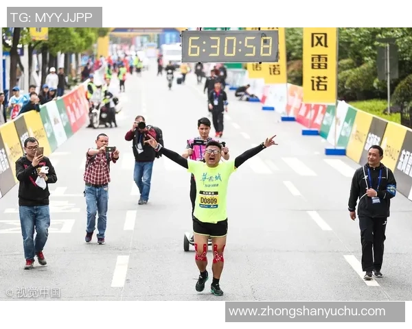 南京极限运动队勇闯马拉松大满贯的逆袭之路与奋斗故事